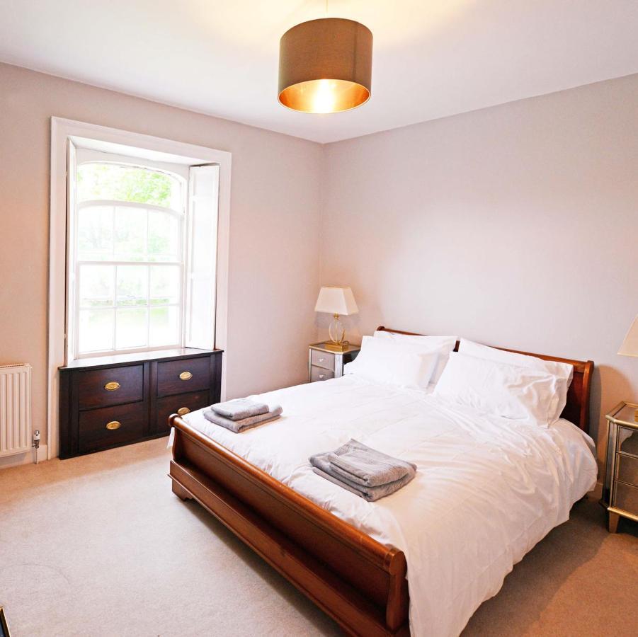 Hotel Rounceval House Chipping Sodbury Exteriér fotografie